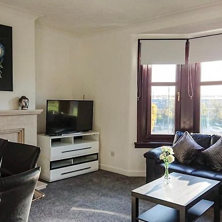 Carnock Road Apartment - Silverburn Shopping Centre Glasgow Esterno foto